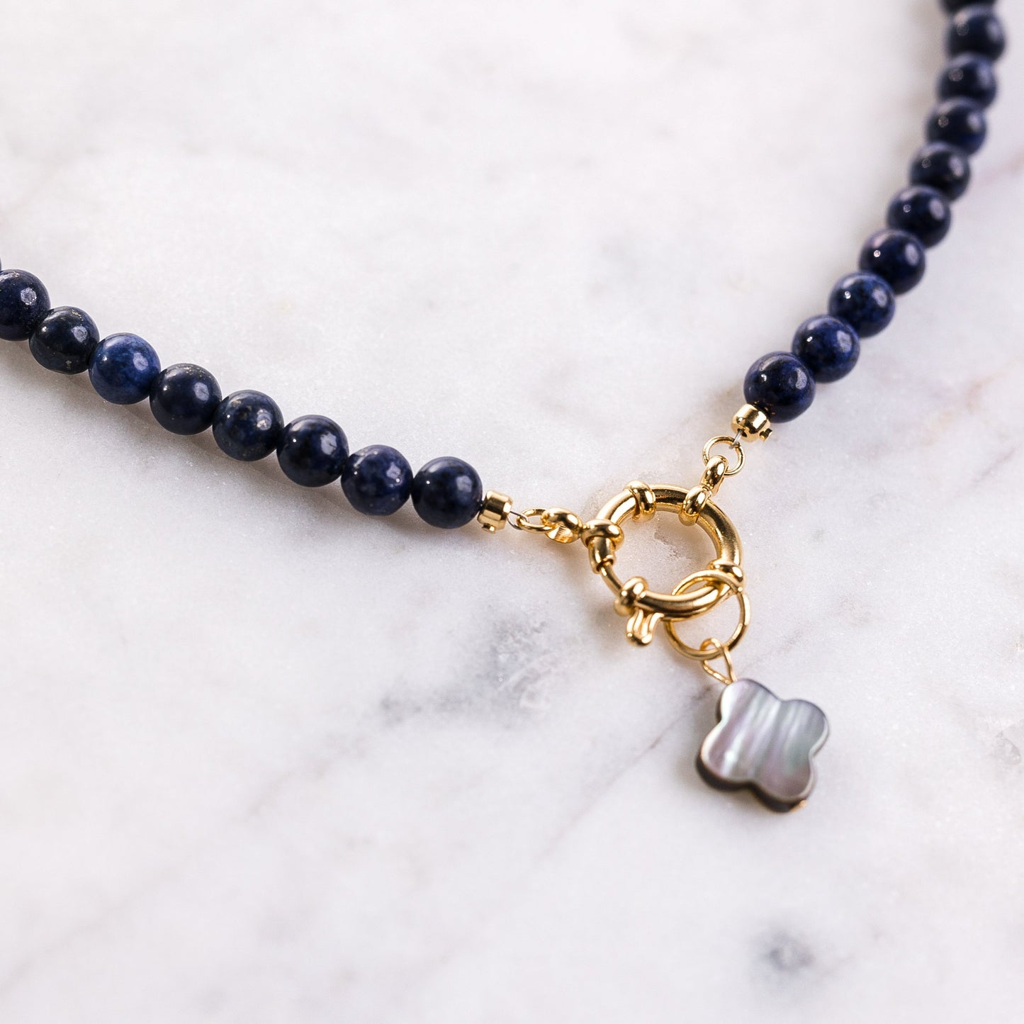 GINZA Lapis Lazuli Necklace Choker with Clover Pendant