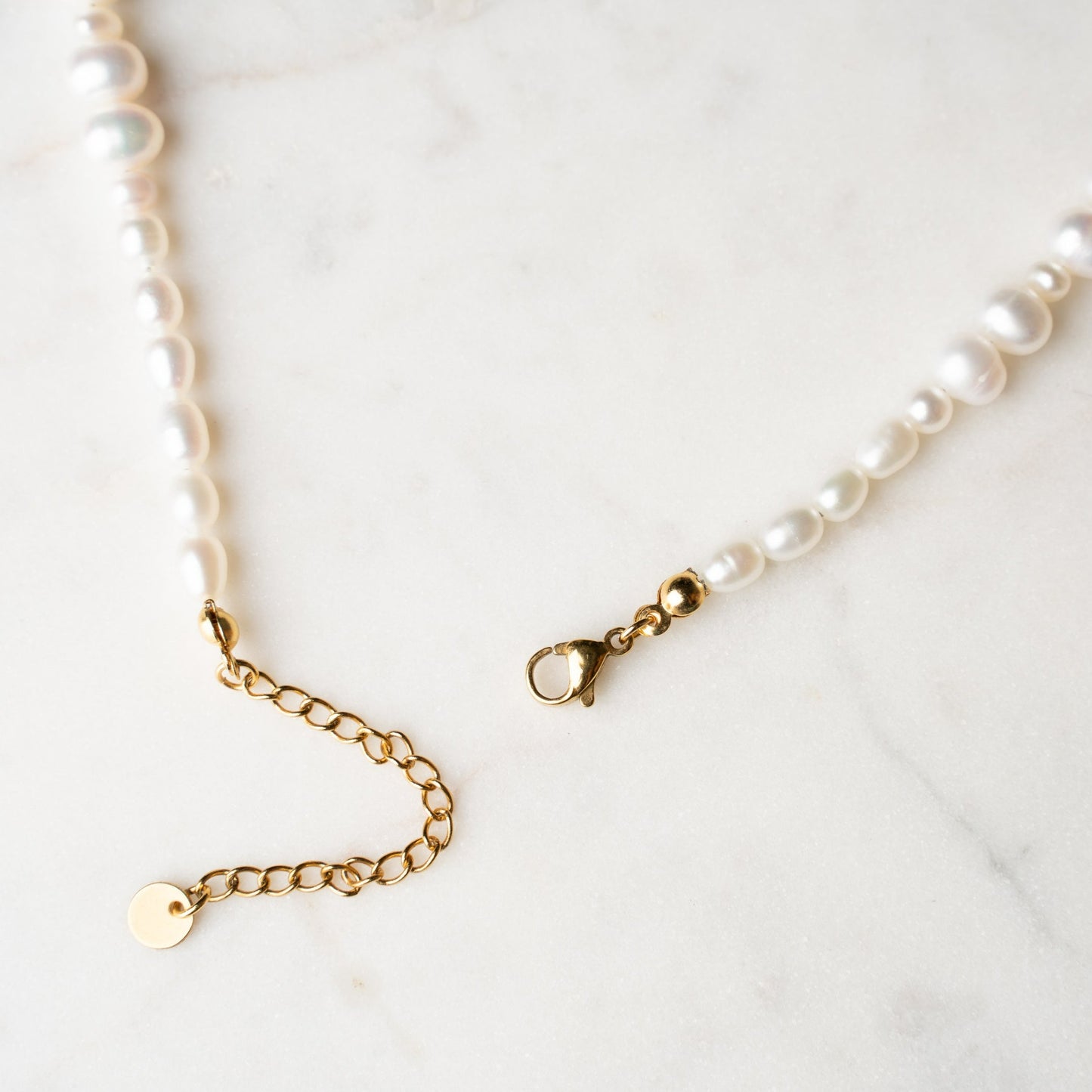 DAISY Freshwater Pearl Necklace Choker