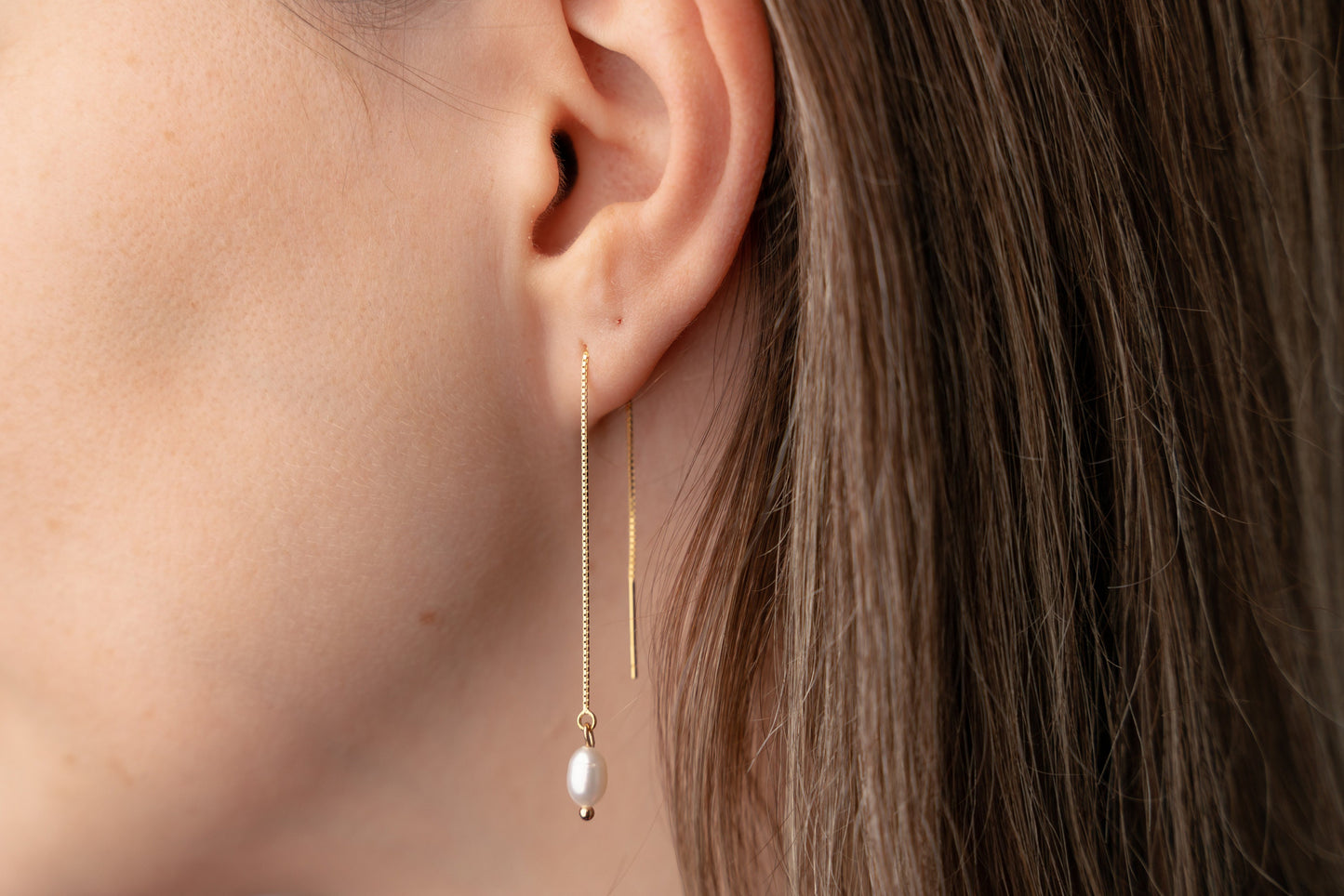 IOWA Freshwater Pearl Threader Earring