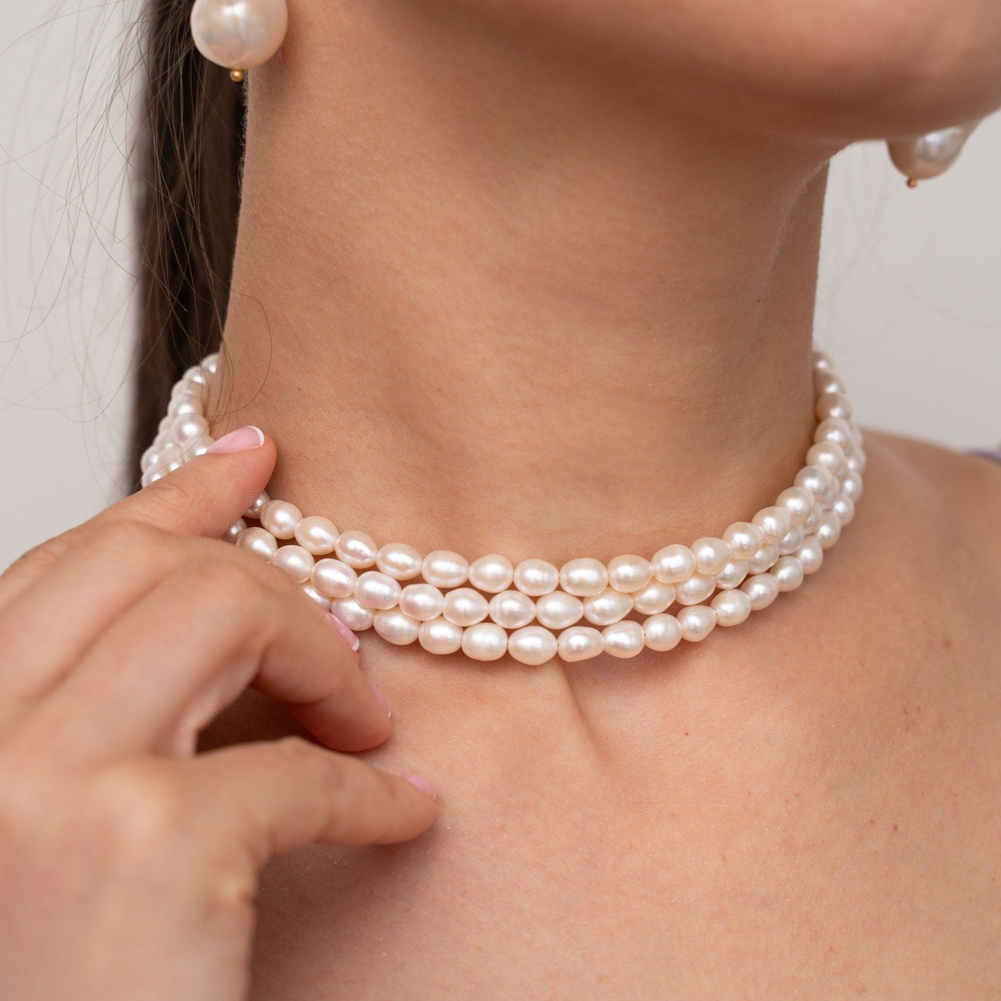 VENICE Multi Strand Pearl Necklace