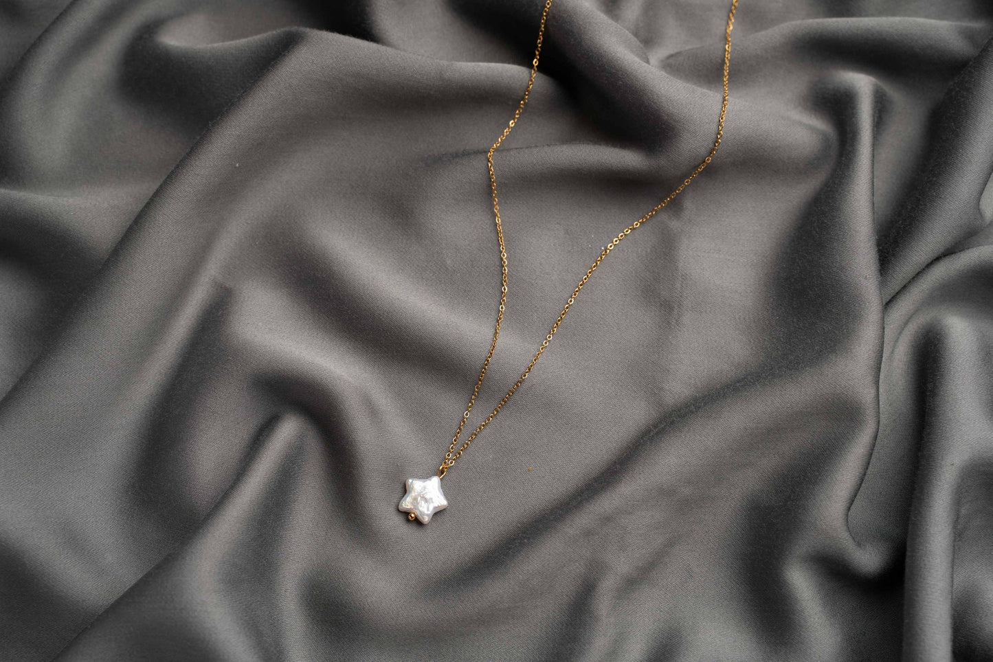 TESSA Star Pearl Necklace